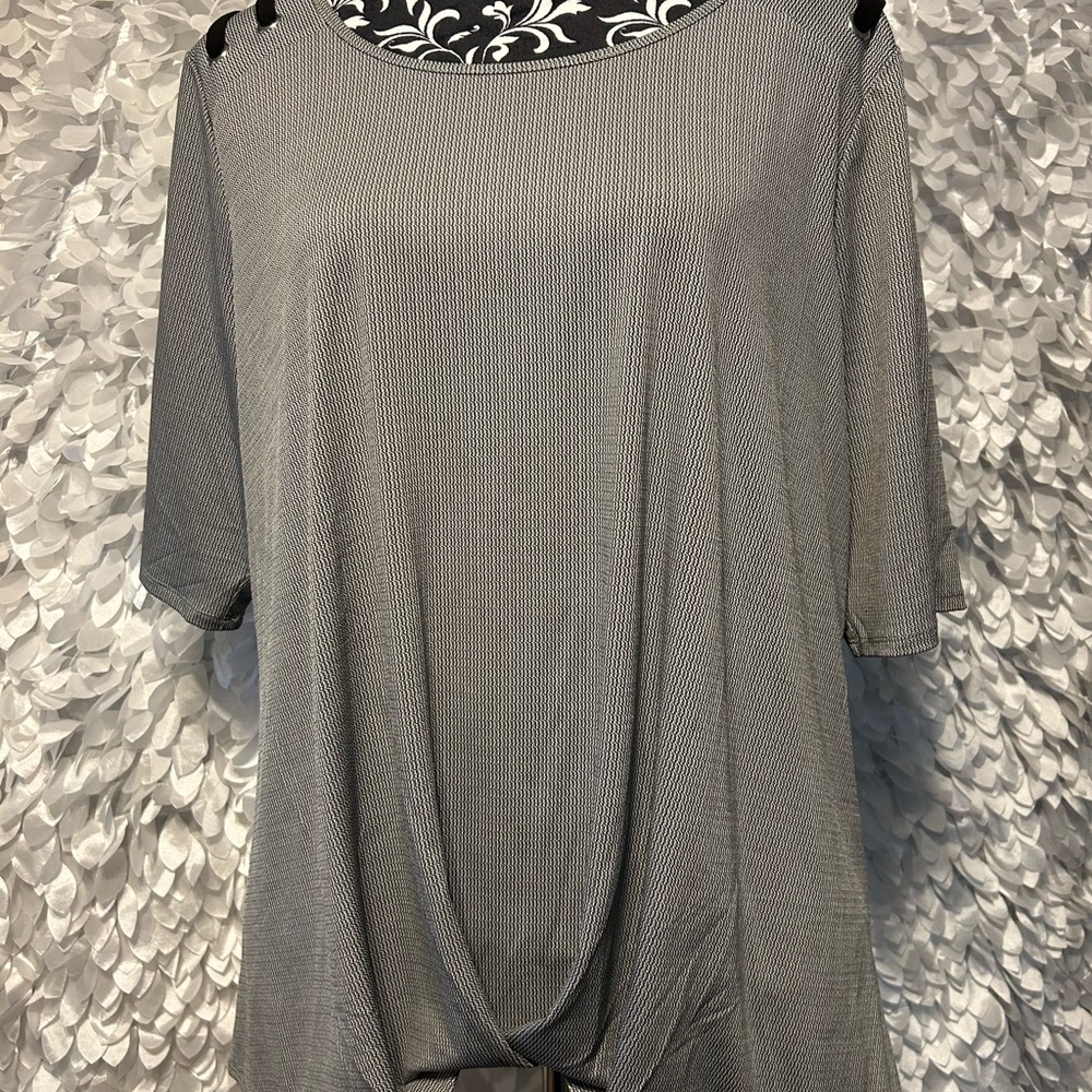 Elegant Women's Top